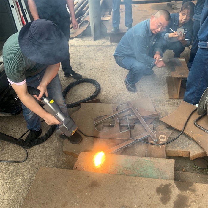 激光清洗機廠家 激光清洗機廠家